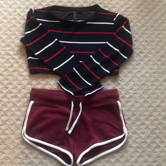 Bundle of two (Crop long sleeve top + shorts) - Picture 1 of 3